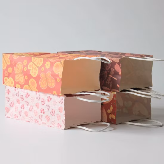 注文はねじれたハンドルが付いている印刷されたプロモーション アート ショッピング ギフトの茶色/白いクラフト紙袋をリサイクルしました